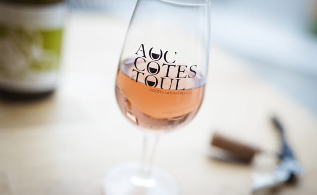 Verre AOC Côtes de Toul