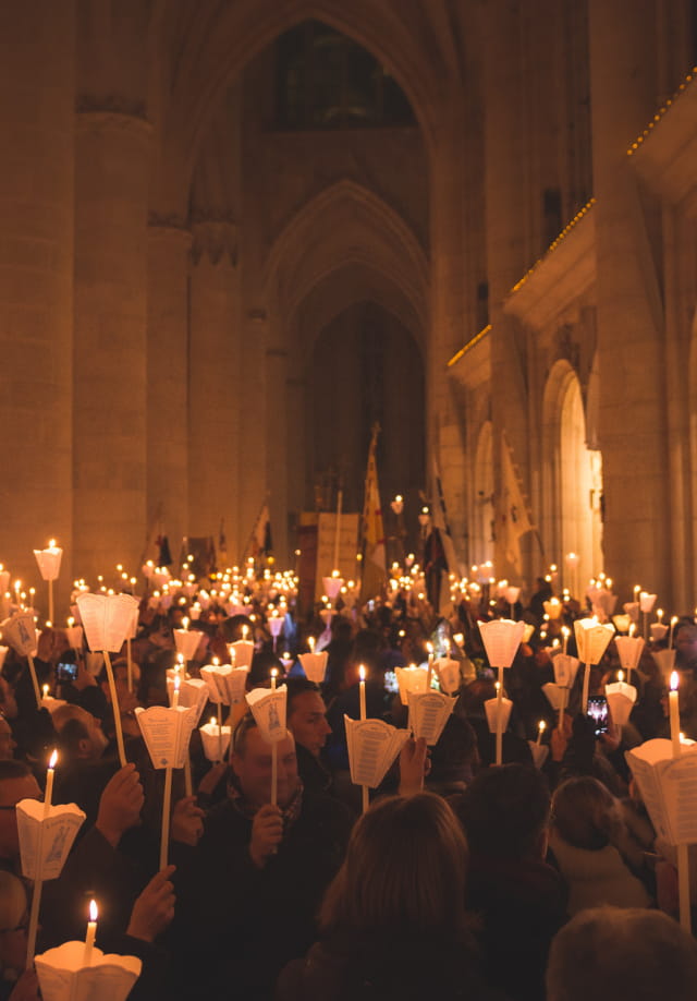 Procession aux flambeaux