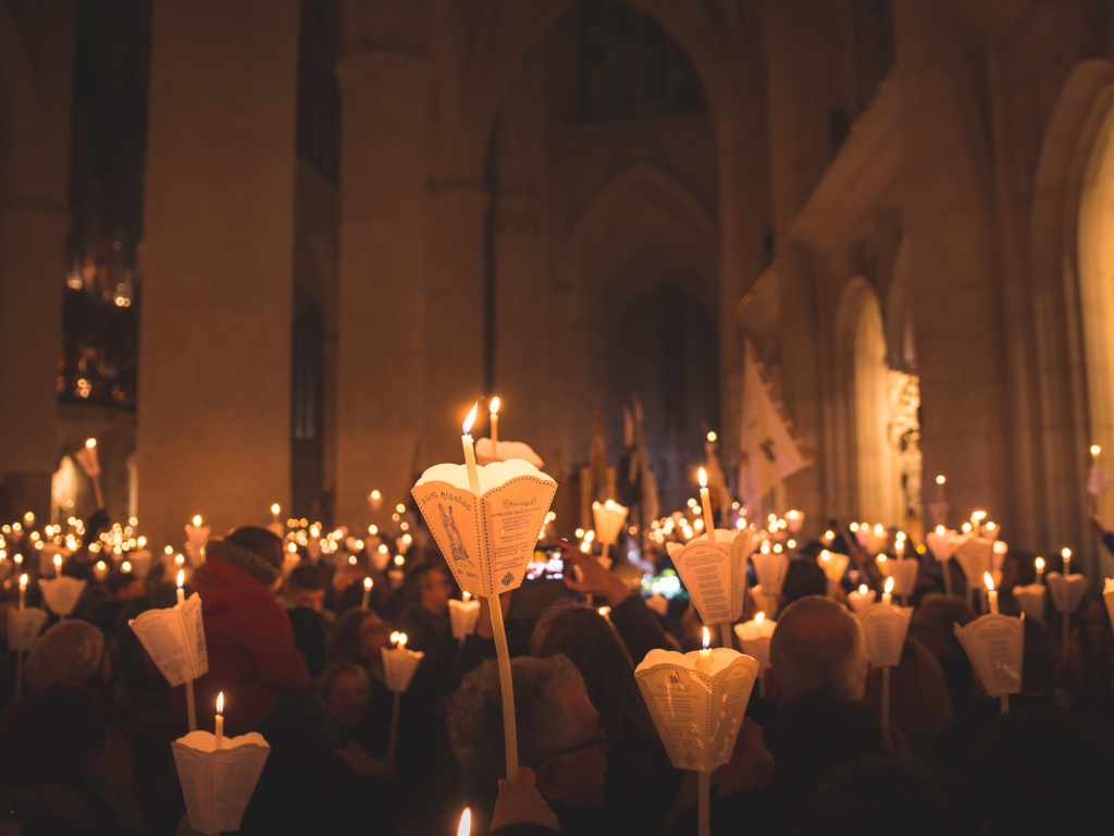 Procession aux flambeaux