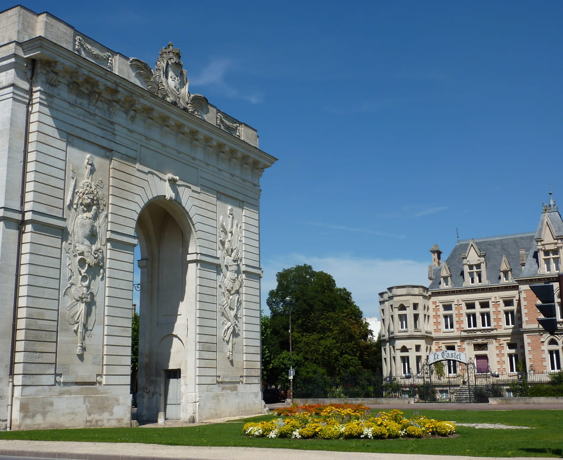 La Porte Sainte-Croix à Châlons-en-Champagne
